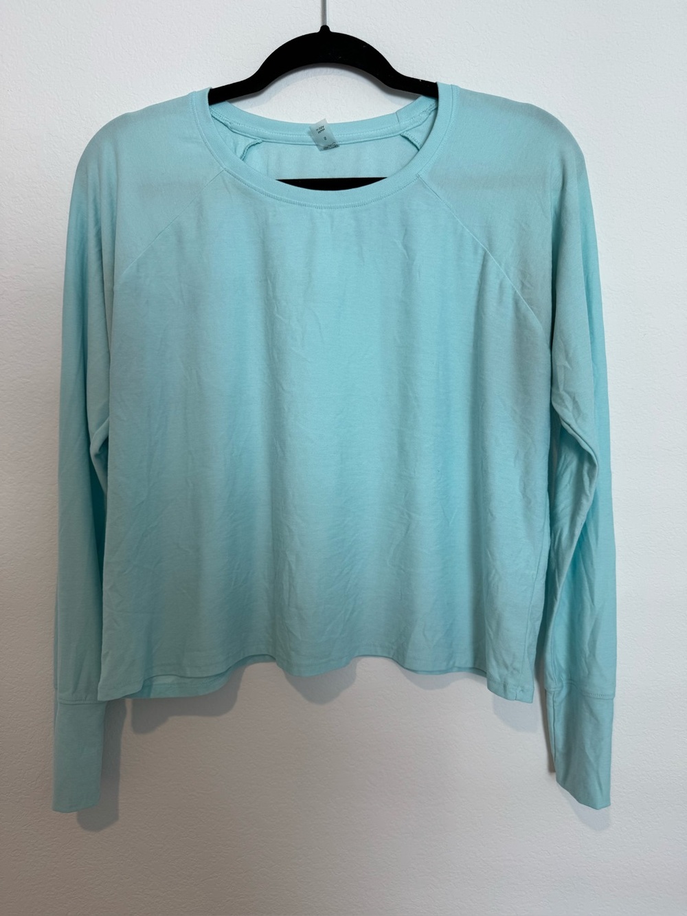 Beyond Yoga Featherweight Daydreamer Pullover Long Sleeve Athletic Top Blue